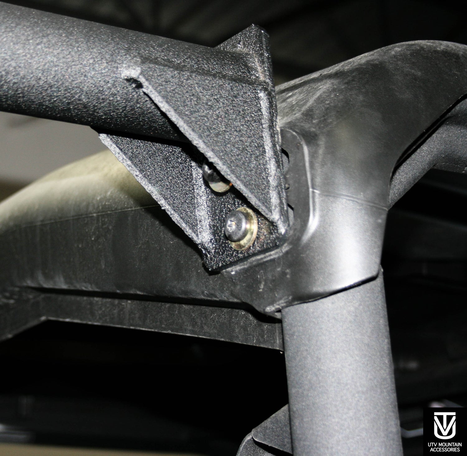 Defender Backseat and Roll Cage Kit (2016-2025)